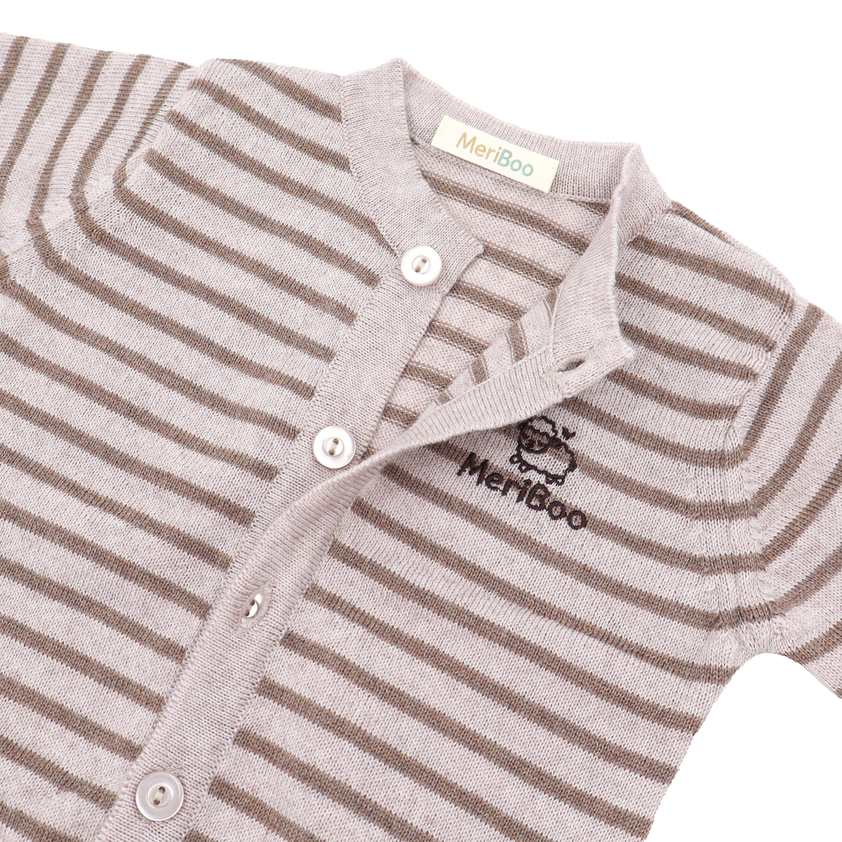 Strickjacke aus 100 % organischer Merinowolle