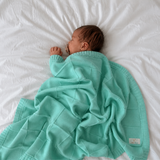 Luxuriöse Babydecke aus 100 % zertifizierter Merinowolle – 100 x 80 cm.