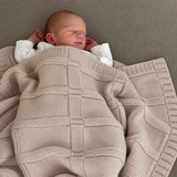 Luxuriöse Babydecke aus 100 % zertifizierter Merinowolle – 100 x 80 cm.