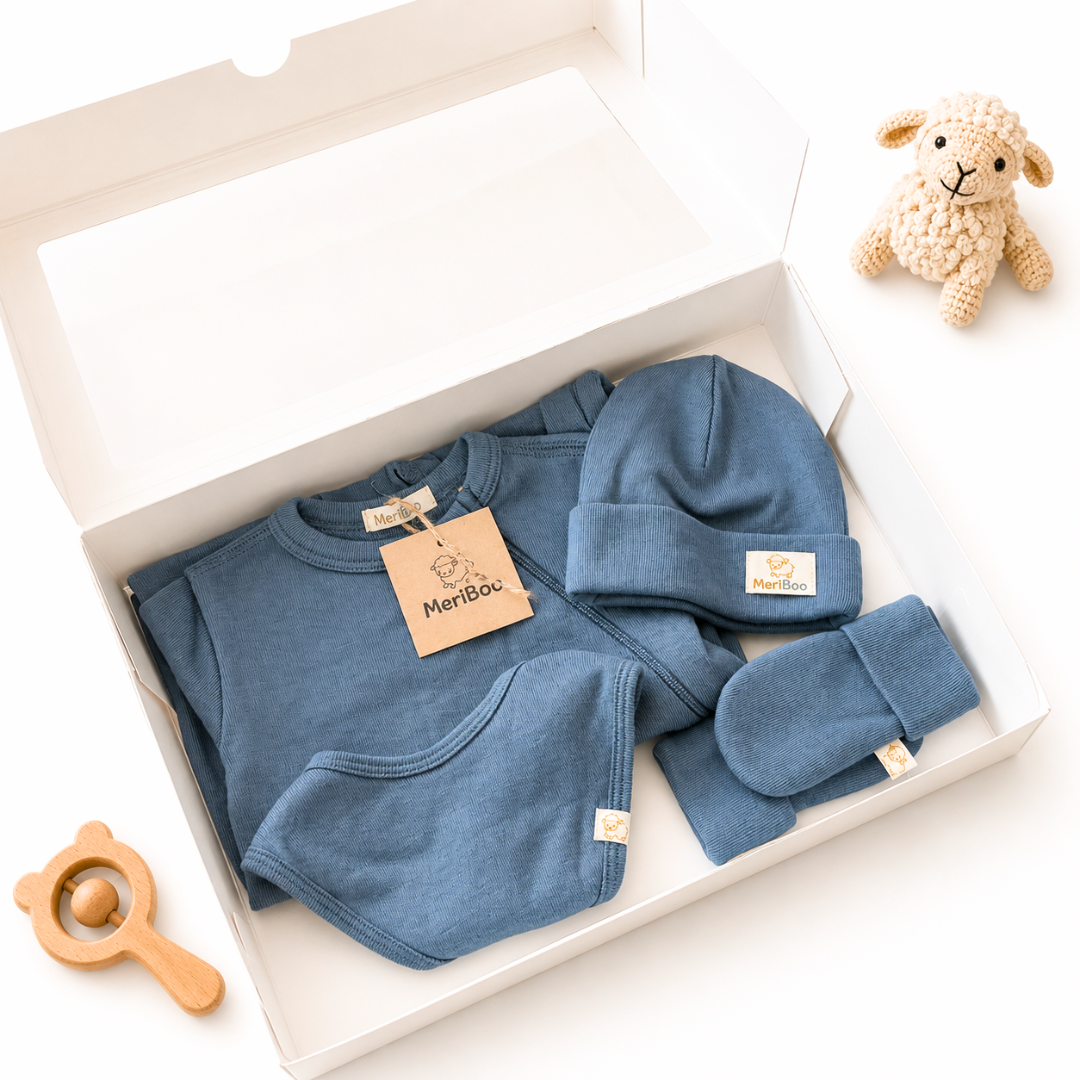 Neugeborenen-Set aus zertifizierter feiner Merinowolle „Newborn Essentials“
